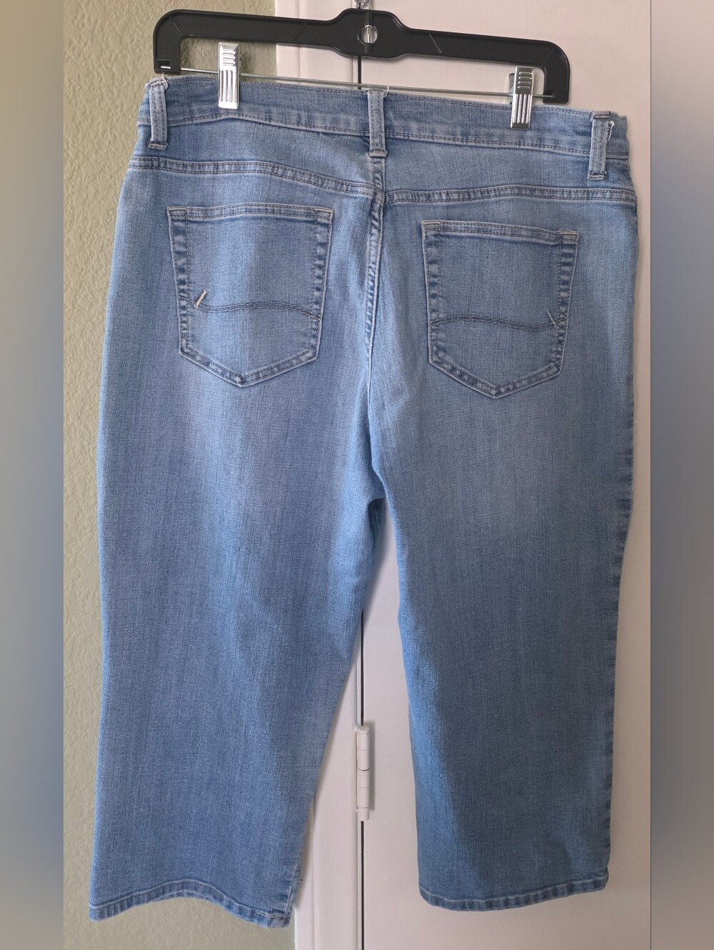 Lee Relaxed Fit Denim Crop Jean